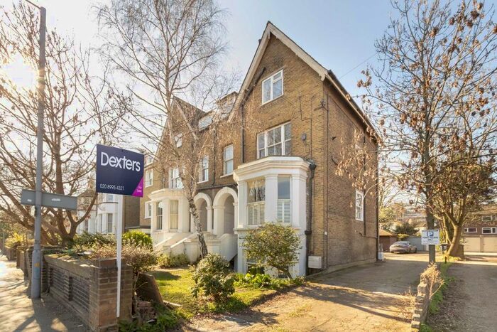 1 Bedroom Flat To Rent In Springfield Road, Kingston Upon Thames, KT1