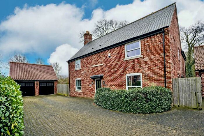 5 Bedroom Detached House For Sale In The Green, Brington, Huntingdon, PE28
