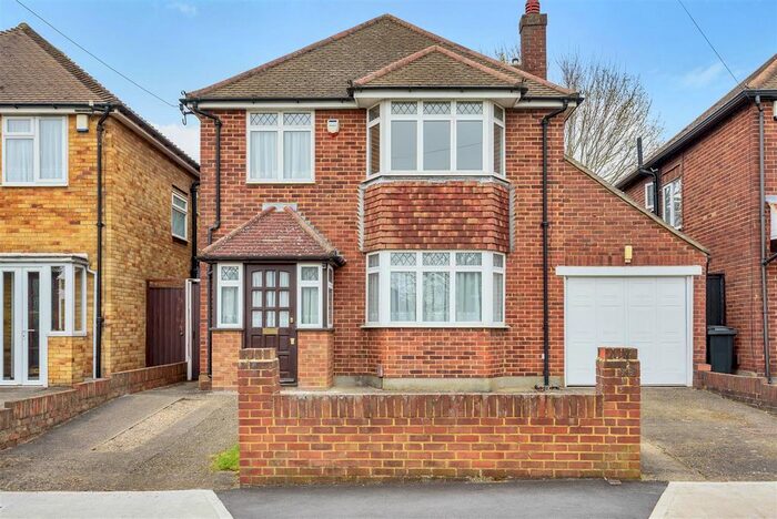 3 Bedroom Detached House To Rent In Charville Lane West, Hillingdon, Uxbridge, UB10