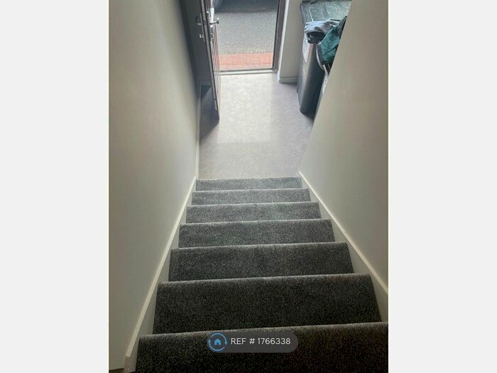 4 Bedroom Flat To Rent In Hertford Road, Enfield, EN3