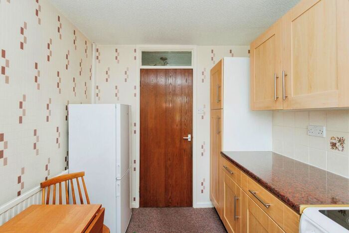 2 Bedroom Bungalow For Sale In Cumberland Drive, Royton, Oldham, Greater Manchester, OL2
