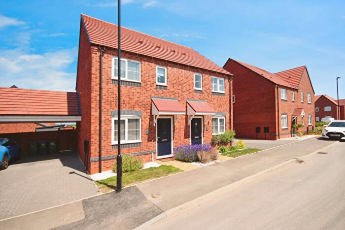 2 Bedroom Semi-Detached House For Sale In Platinum Way, Allesley, Coventry, West Midlands, CV5