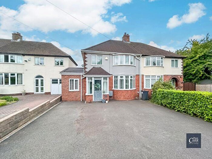 3 Bedroom Semi-Detached House For Sale In Kingswood Drive, Streetly, Sutton Coldfield, B74