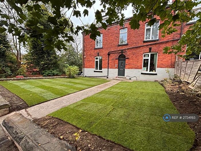 1 Bedroom Flat To Rent In Buckingham Mount, Leeds, LS6