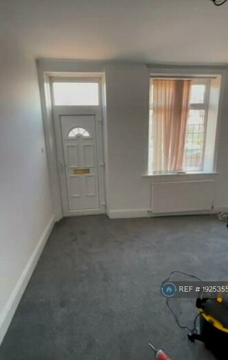2 Bedroom End Of Terrace House To Rent In Grisedale Avenue, Huddersfield, HD2