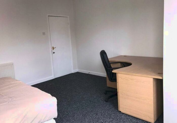 4 Bedroom House To Rent In , Alderson Road, Wavertree, Liverpool Alderson Road, Liverpool, Liverpool, L15