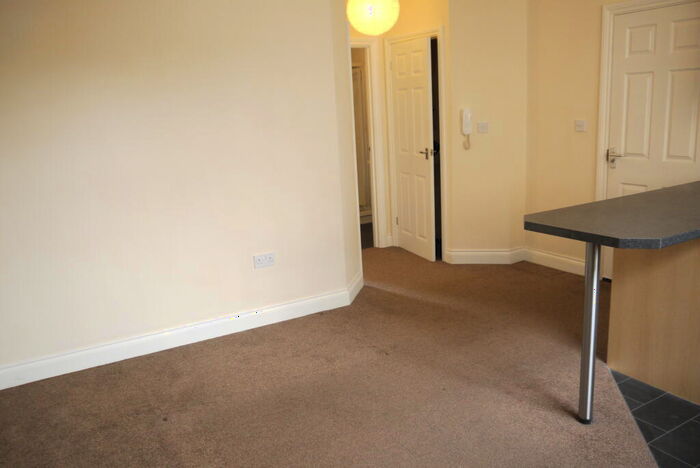 1 Bedroom Apartment To Rent In Frederick Street, Sittingbourne, ME10