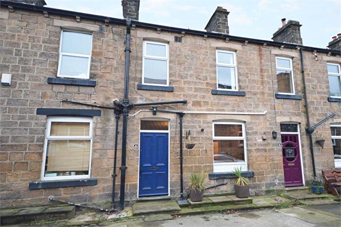 3 Bedroom Terraced House To Rent In South View, Guiseley, Leeds, West Yorkshire, LS20