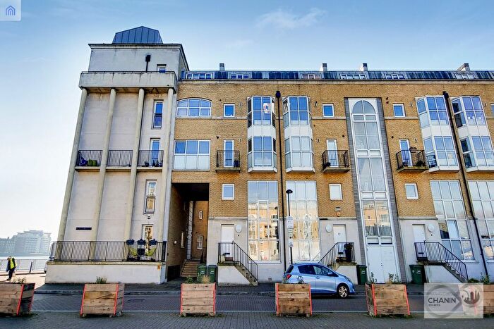 2 Bedroom Penthouse To Rent In Princes Court, Surrey Quays, SE16