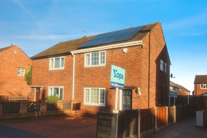 2 Bedroom Semi-Detached House For Sale In Parkhill Crescent, Wakefield, WF1