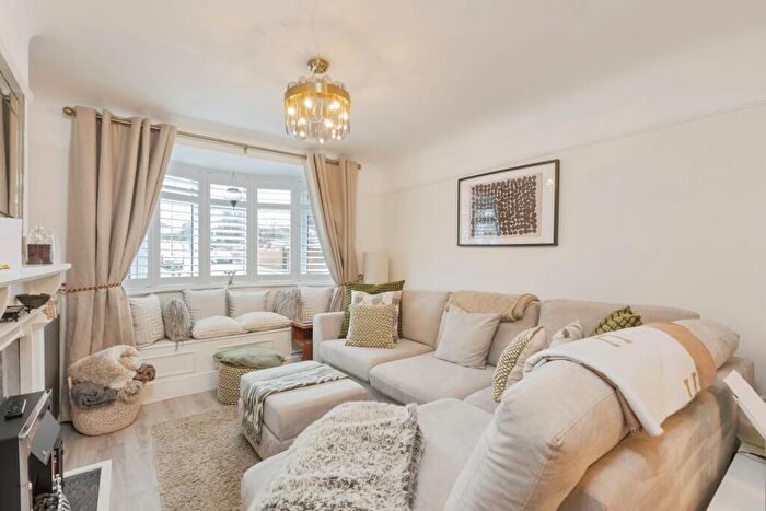 3 Bedroom Terraced House For Sale In Main Road, Orpington, BR5