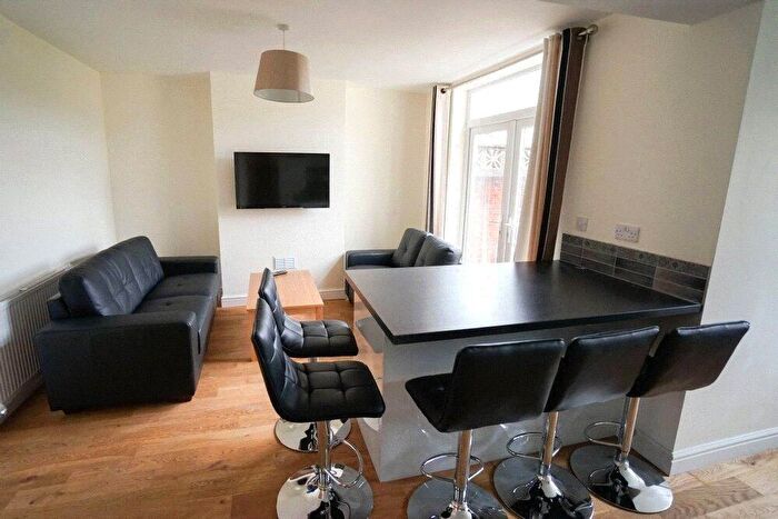 1 Bedroom Terraced House To Rent In Jocelyn Road, Horfield, Bristol, BS7