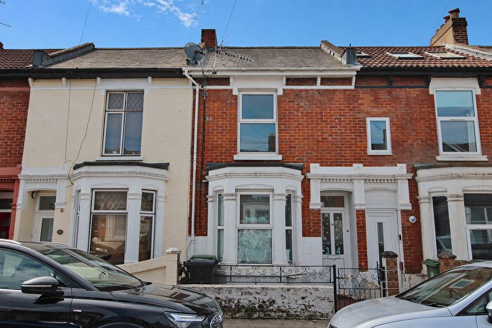 3 Bedroom Terraced House For Sale In Grayshott Road, Southsea, PO4