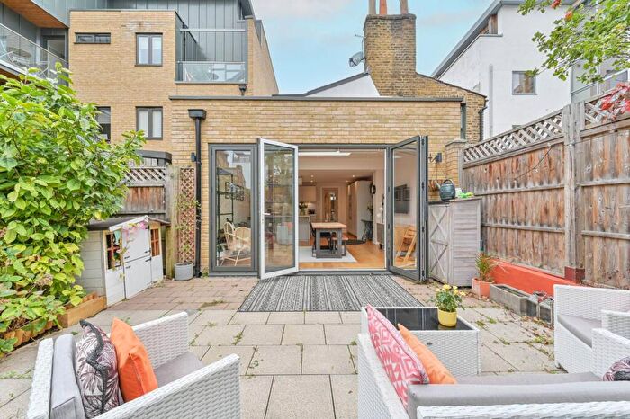 3 Bedroom Terraced House For Sale In Crystal Palace Road, East Dulwich, SE22