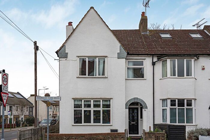 3 Bedroom End Terrace House For Sale In Westcliff Park Drive, Westcliff-On-Sea, SS0