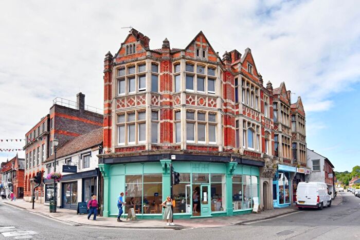 1 Bedroom Flat To Rent In Greys Road, Henley-On-Thames, RG9