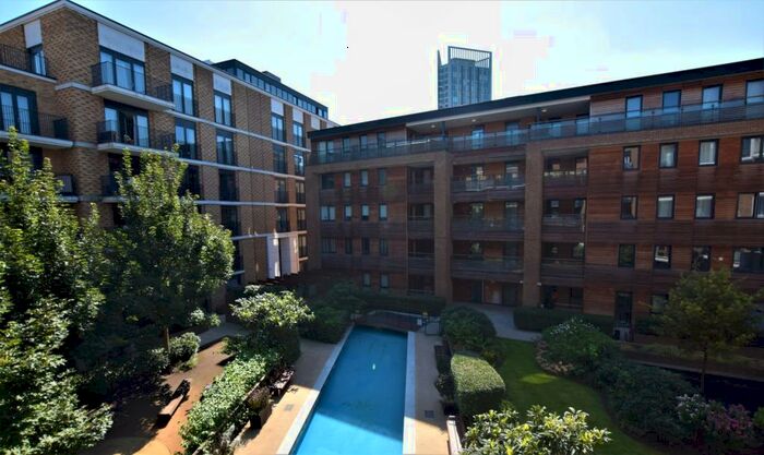 2 Bedroom Flat To Rent In Albatross Way London, SE16