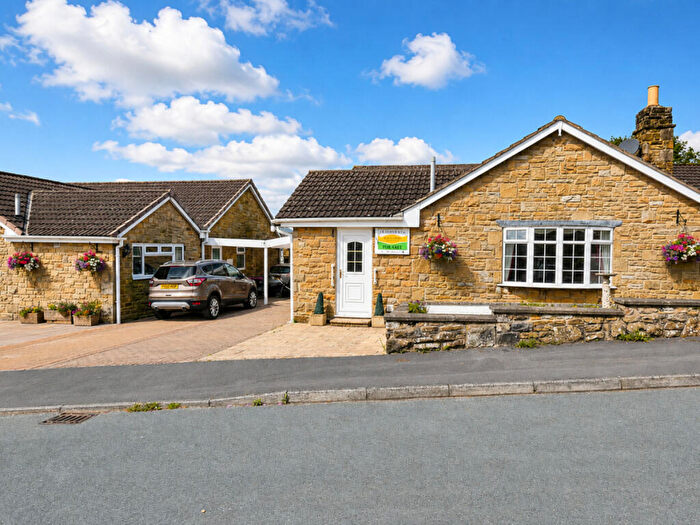 3 Bedroom Detached Bungalow For Sale In Hargill Close, Harmby, DL8