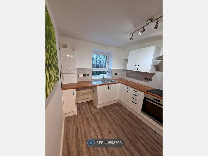 3 Bedroom Flat To Rent In Sandaig Road, Glasgow, G33