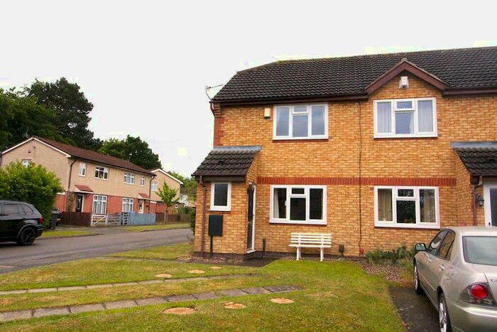 2 Bedroom House To Rent In Mellish Road Bilton, CV22