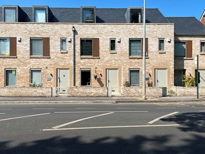 3 Bedroom Terraced House For Sale In Thwaite Street, Cottingham, HU16