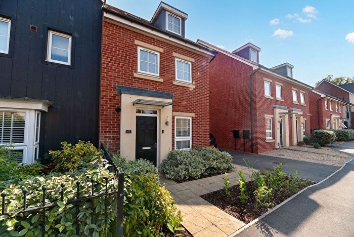 3 Bedroom Semi-Detached House For Sale In Knights Way, St. Ives, PE27