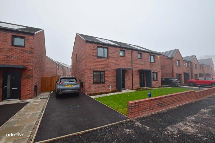 3 Bedroom Semi-Detached House To Rent In Moss Hey Drive, Manchester, M23