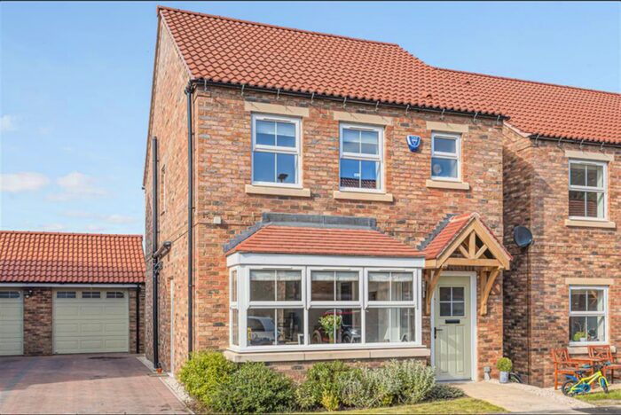 3 Bedroom Detached House For Sale In Honey Garth, Melmerby, North Yorkshire, HG4