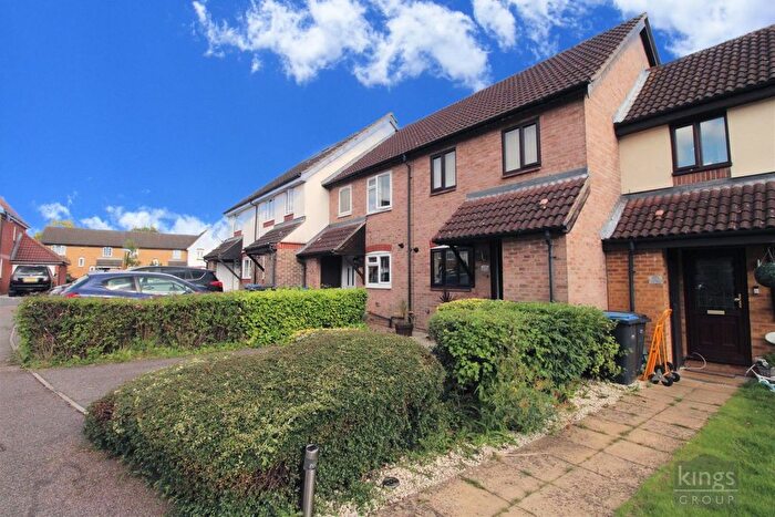 2 Bedroom Property To Rent In Aynsley Gardens, Church Langley, CM17