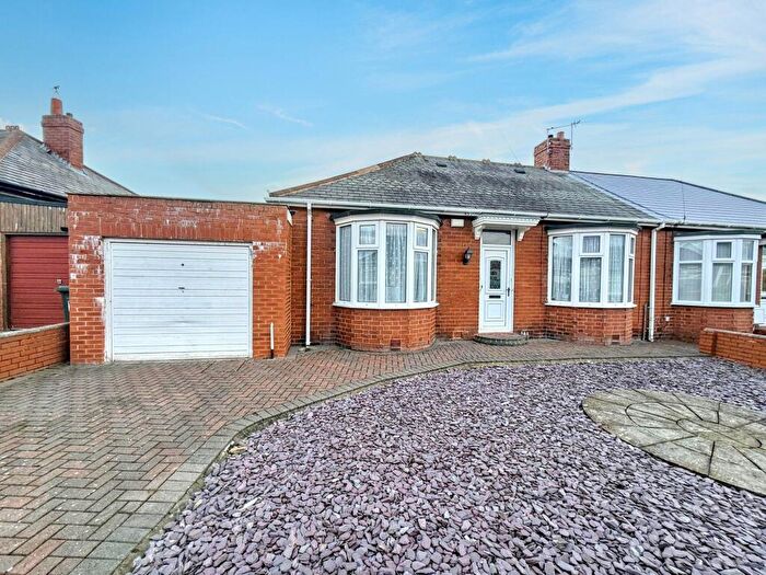 2 Bedroom Semi-Detached Bungalow For Sale In High View North, Wallsend, Tyne And Wear, NE28