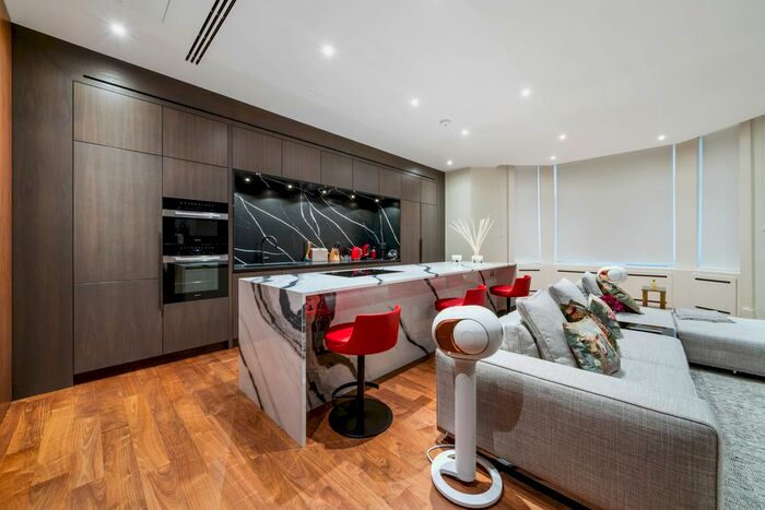 2 Bedroom Flat To Rent In Ennismore Gardens, Knightsbridge, SW7