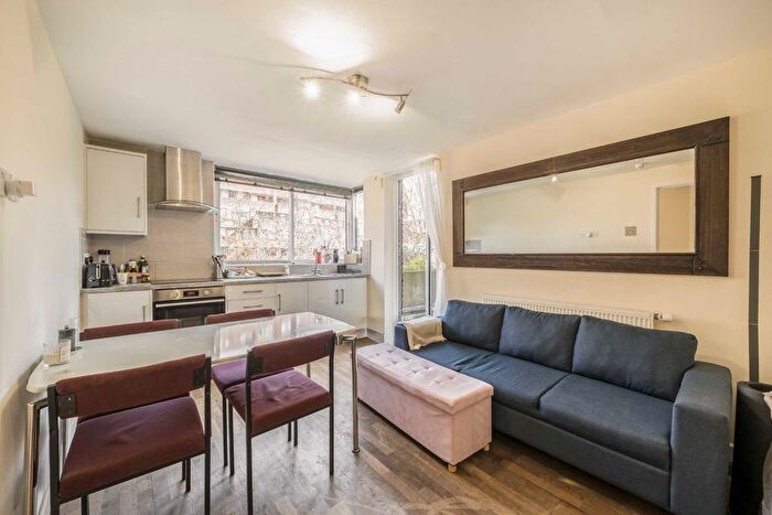 2 Bedroom Flat To Rent In Talbot Road, Notting Hill, W2
