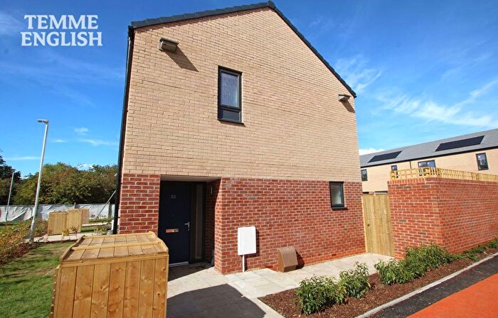 2 Bedroom End Terrace House For Sale In Clarendon Mews, Pitsea, SS13