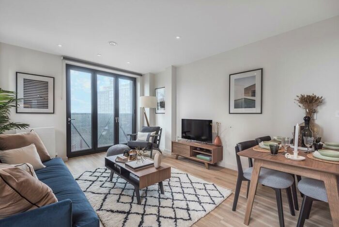 2 Bedroom Apartment To Rent In Ten Degrees, A George Street, Croydon, CR0