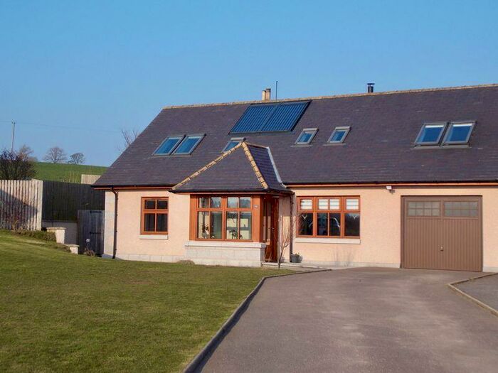 4 Bedroom House For Sale In Wealthyton Way, Alford, AB33