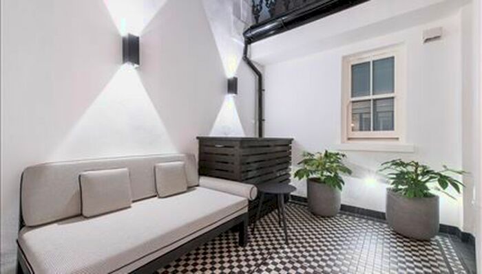 3 Bedroom Flat To Rent In Prince Of Wales Terrace, W8