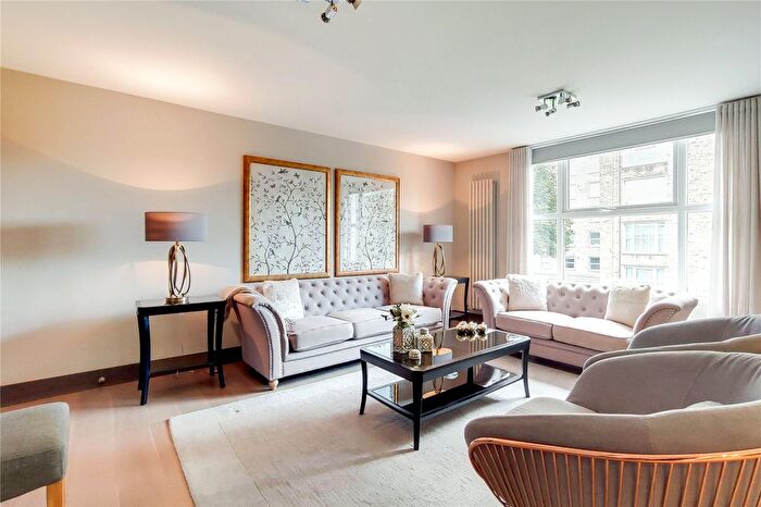3 Bedroom Flat To Rent In St. Johns Wood Park, London, NW8