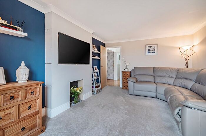 6 Bedroom Semi-detached House For Sale In Clennon Park, Paignton, Devon, TQ4