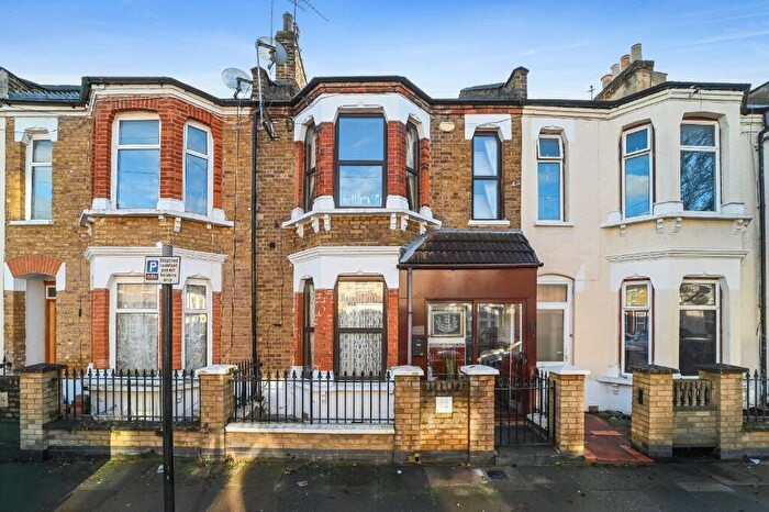 3 Bedroom Terraced House For Sale In Studley Road, London, E7