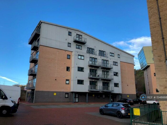 2 Bedroom Flat To Rent In Buslingthorpe Lane, Leeds, LS7