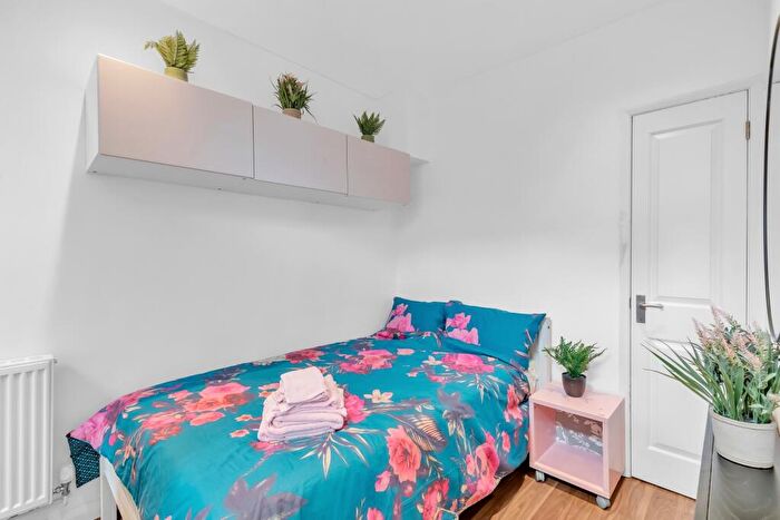 5 Bedroom Terraced House To Rent In Mafeking Road, Brighton, BN2