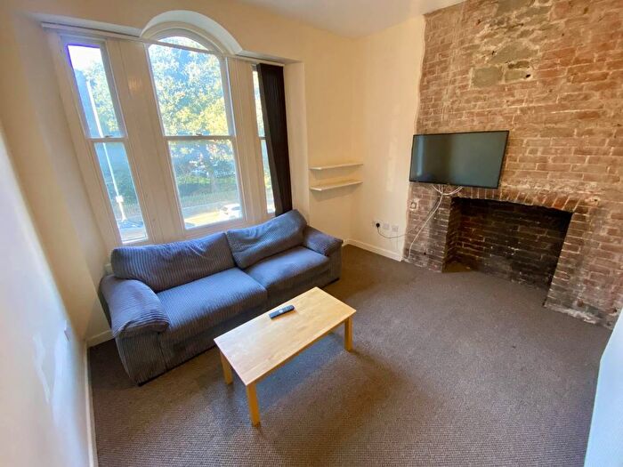 4 Bedroom Property To Rent In Walter Road, Uplands, Swansea, SA1