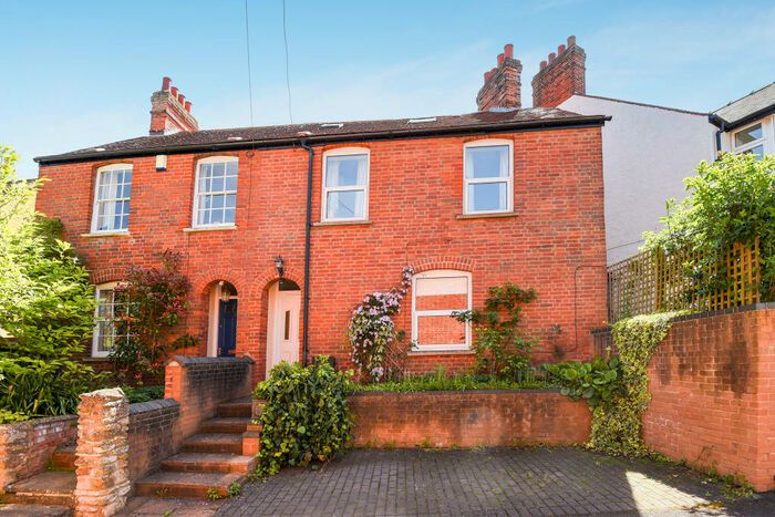 3 Bedroom Terraced House To Rent In Old Headington, OX3