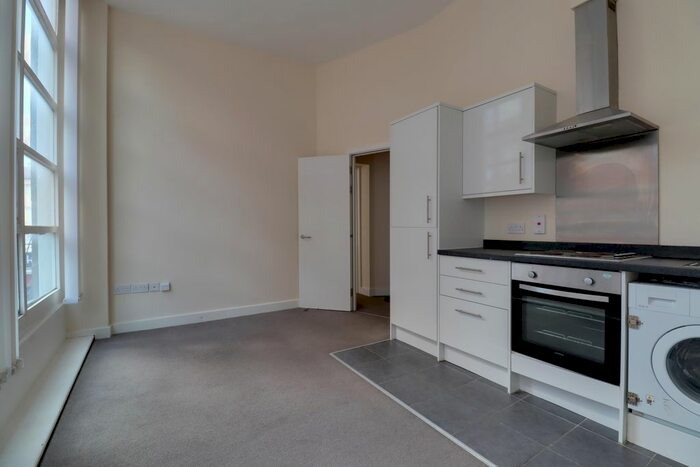 1 Bedroom Flat To Rent In Market Place Approach, Leicester, LE1