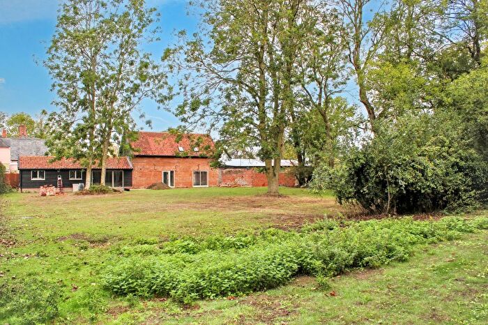 3 Bedroom Barn Conversion For Sale In White House Farm Barns, Old Norwich Road, IP23