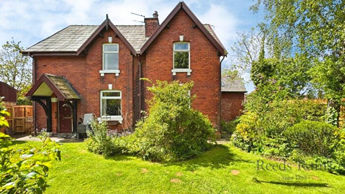 4 Bedroom Detached House For Sale In Mosney Fold, Walton-le-Dale, Preston, Lancashire, PR5