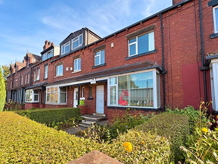 3 Bedroom Terraced House To Rent In Cardigan Road, Headingley, Leeds, LS6