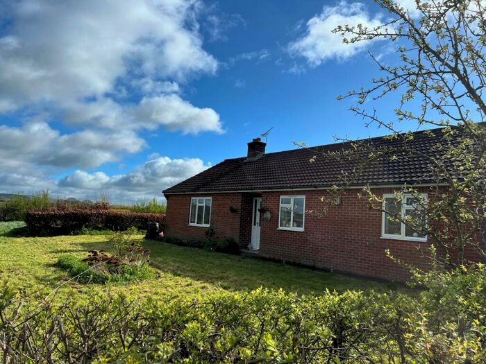 3 Bedroom Detached Bungalow To Rent In Stanton St Bernard, SN8