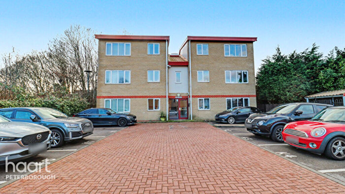 2 Bedroom Flat For Sale In Sandringham Road, Walton, PE4