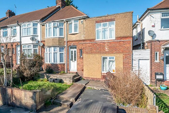 1 Bedroom Apartment To Rent In Single Room, Milton Road, Luton, LU1